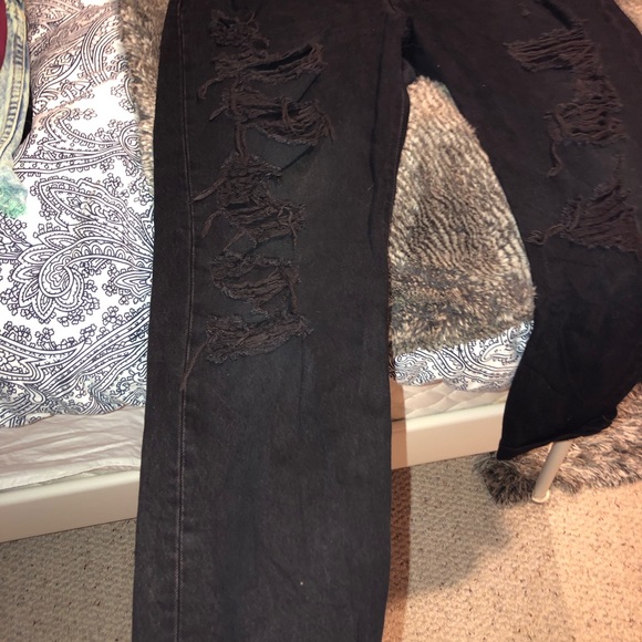 Levi’s high waisted mom jeans - Picture 3 of 5